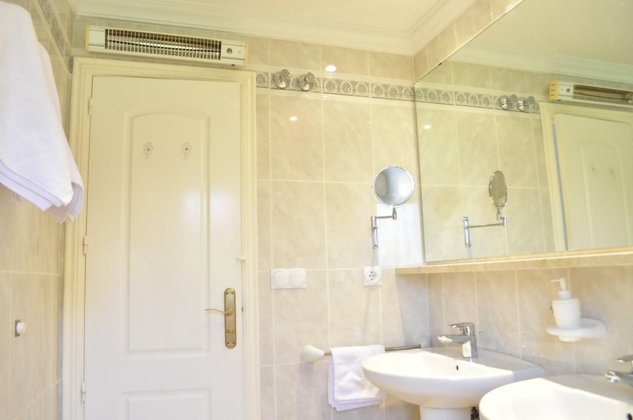 Family Beach Villa Rubens โอลิบา ภายนอก รูปภาพ